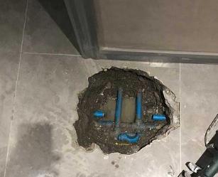 陈巴尔虎阳台漏水维修公司分享下暖气管道漏水的原因有哪些